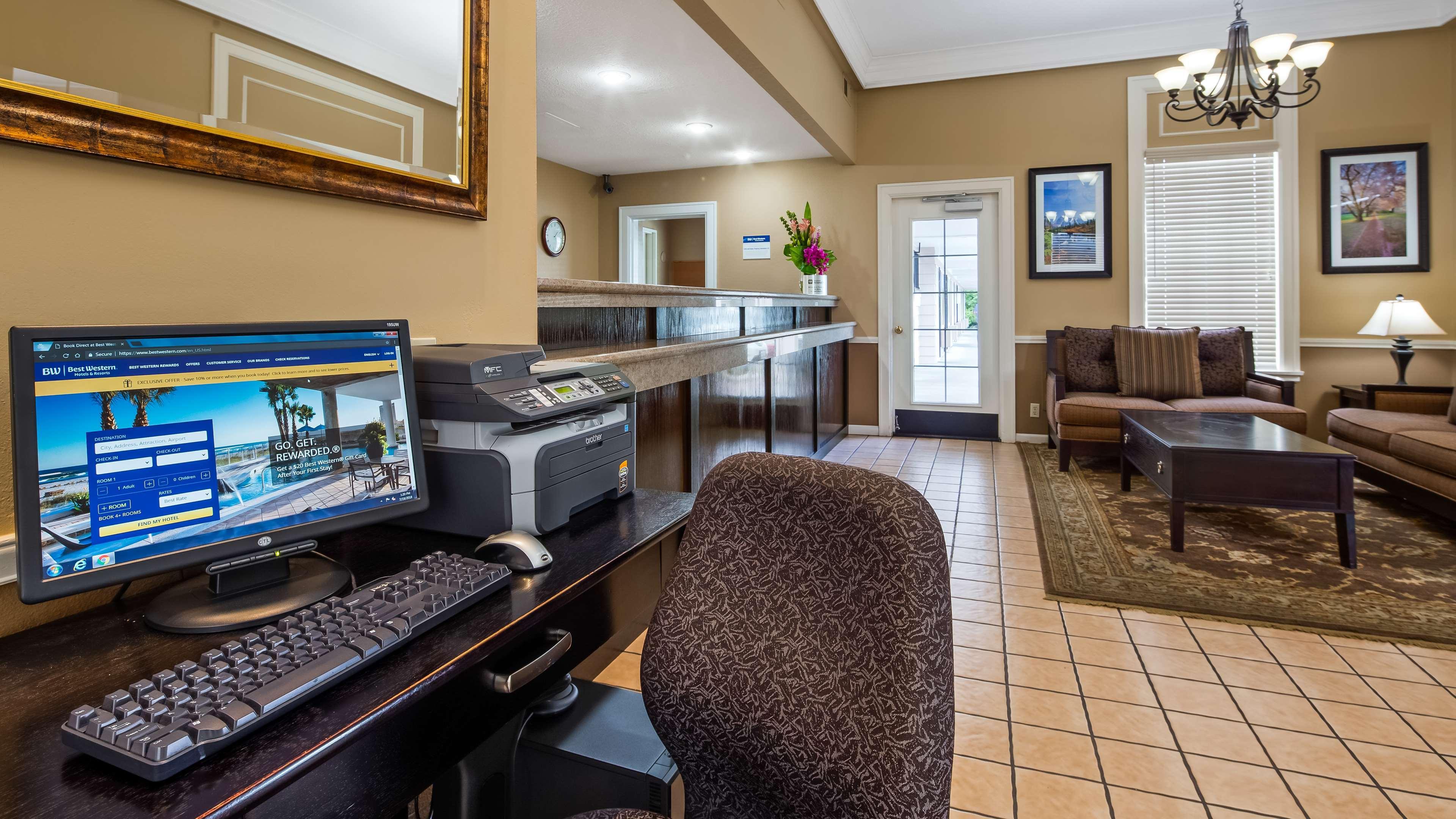 Best Western Lakewood Exterior foto