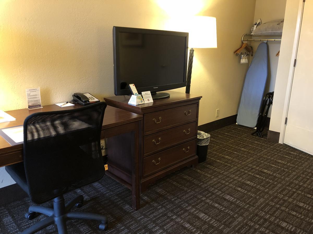 Best Western Lakewood Exterior foto